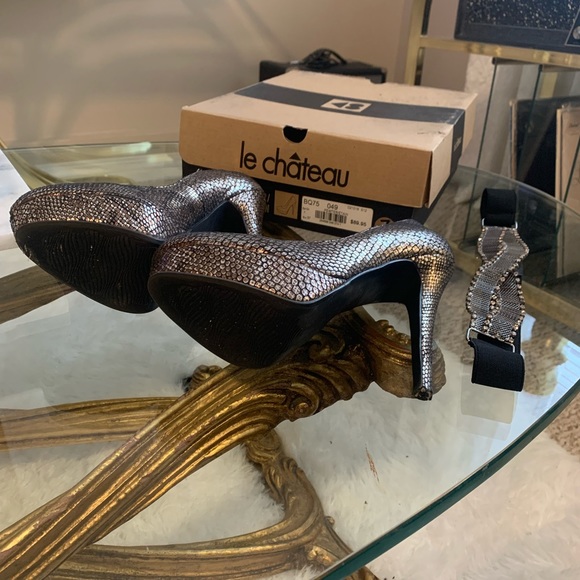 Le chateau heels - Picture 3 of 4